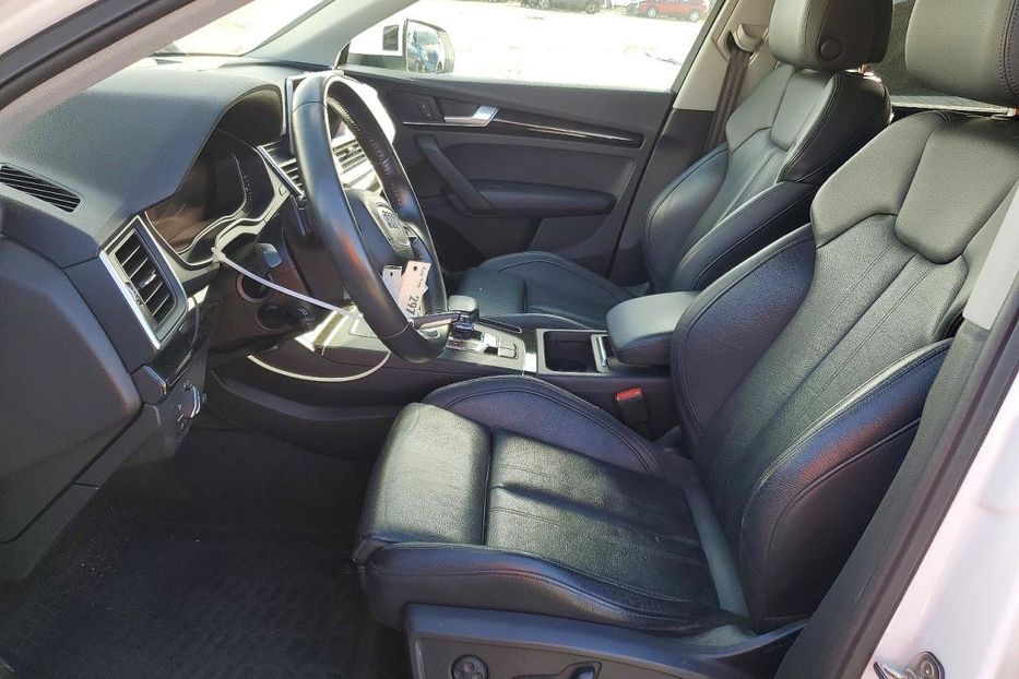 Продам Audi Q5 2018 года в Львове