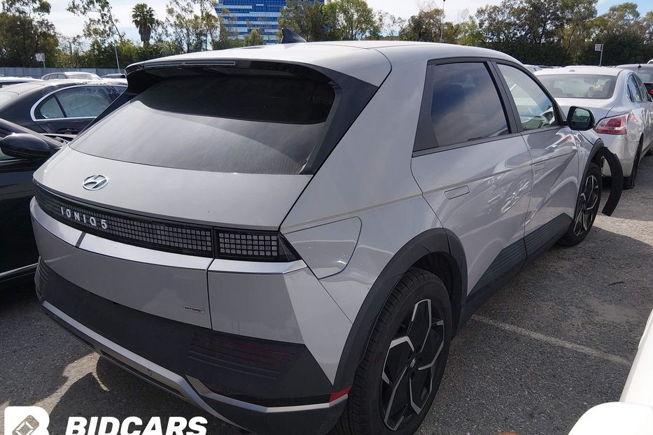 Продам Hyundai Ioniq 2022 года в Львове