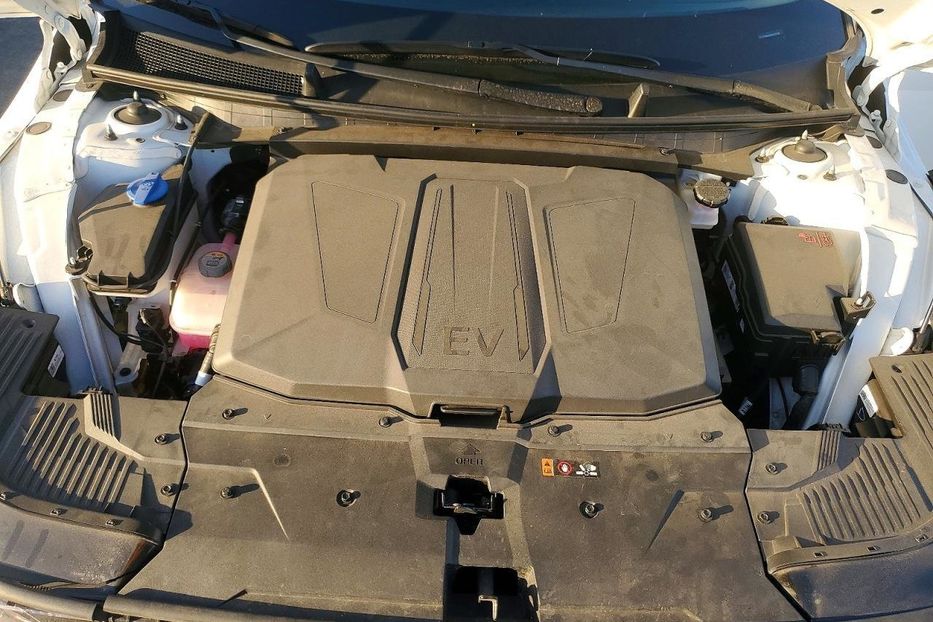 Продам Hyundai Ioniq SEL 2025 года в Львове