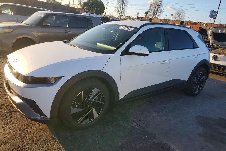 Продам Hyundai Ioniq SEL 2025 года в Львове
