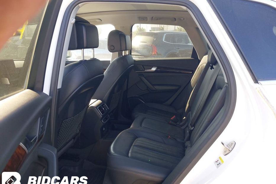 Продам Audi Q5 Premium 2018 года в Львове