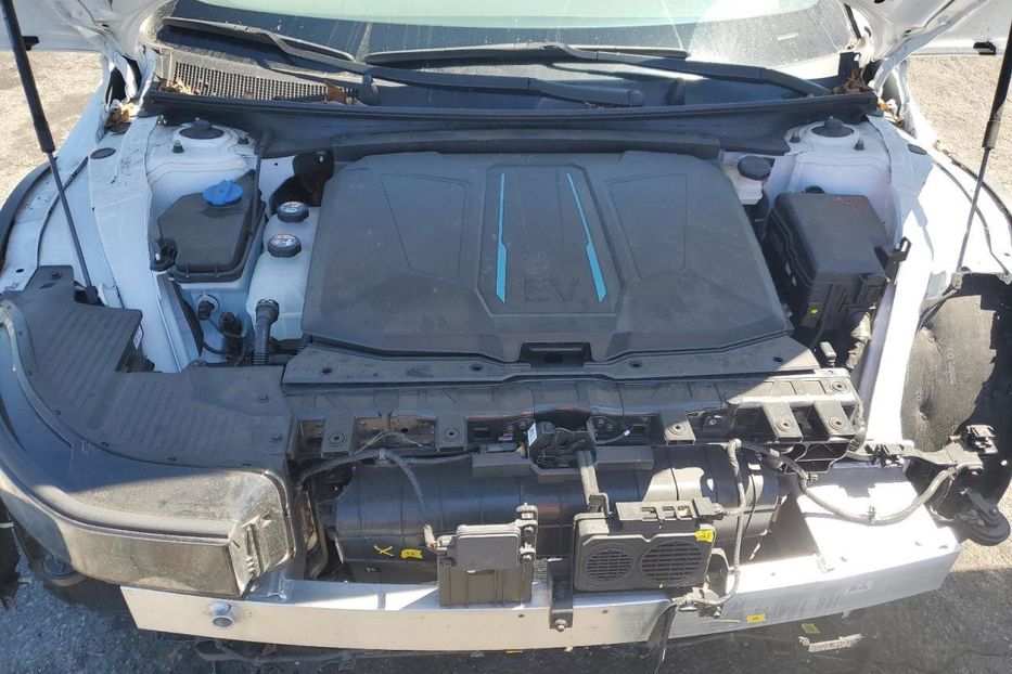 Продам Hyundai Ioniq SE 2024 года в Львове