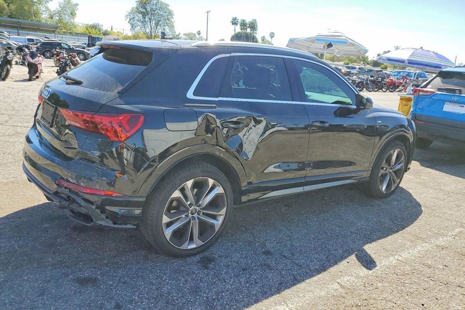 Продам Audi Q3 S_ line  2020 года в Львове