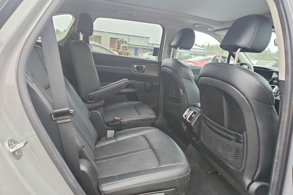 Продам Kia Sorento ex 2022 года в Львове