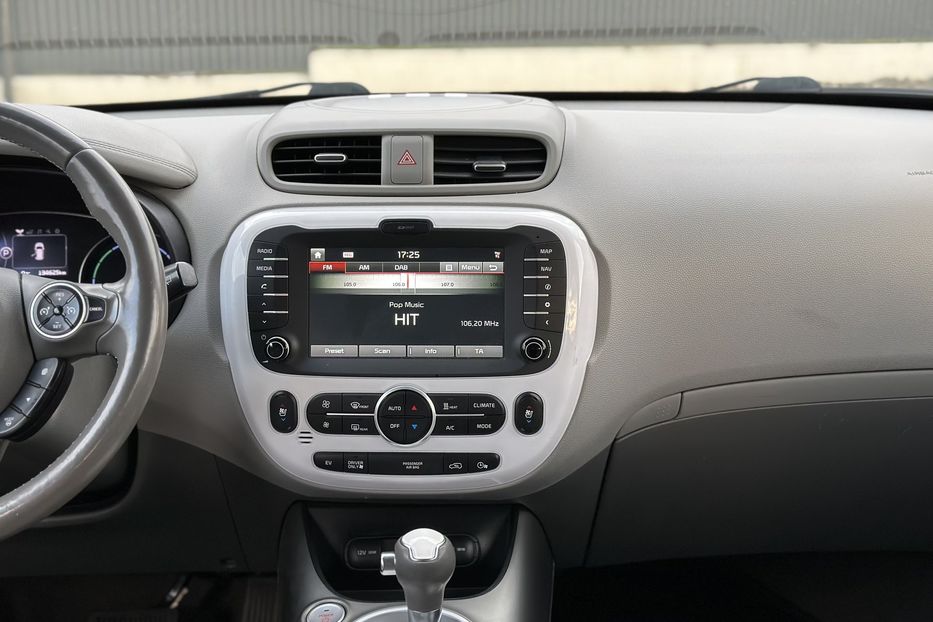 Продам Kia Soul 2017 года в Луцке