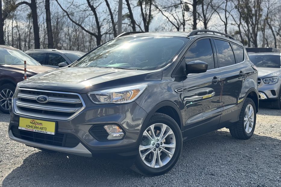 Продам Ford Escape (COMIS) 4х4 2018 года в г. Умань, Черкасская область