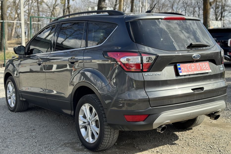 Продам Ford Escape (COMIS) 4х4 2018 года в г. Умань, Черкасская область