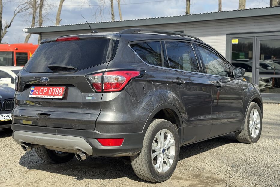 Продам Ford Escape (COMIS) 4х4 2018 года в г. Умань, Черкасская область