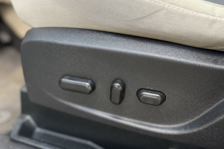 Продам Ford Escape (COMIS) 4х4 2018 года в г. Умань, Черкасская область