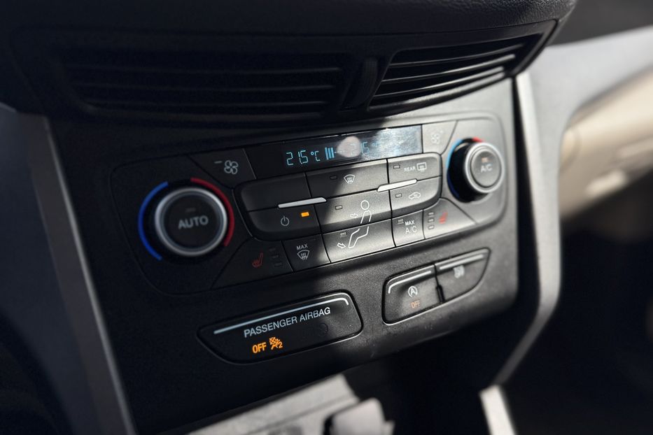 Продам Ford Escape (COMIS) 4х4 2018 года в г. Умань, Черкасская область