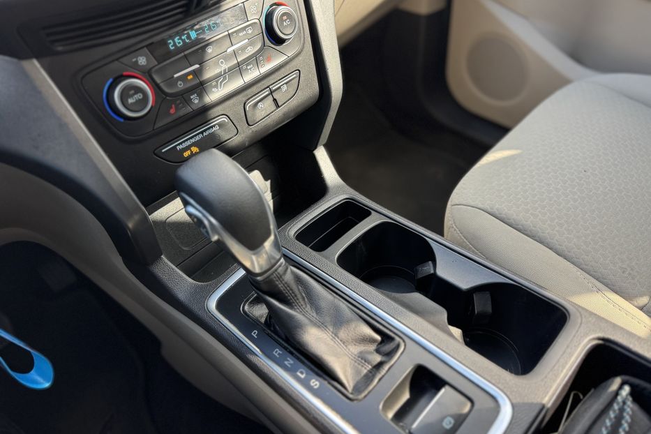 Продам Ford Escape (COMIS) 4х4 2018 года в г. Умань, Черкасская область