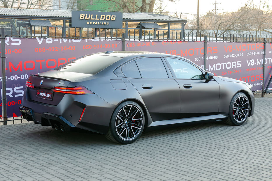 Продам BMW M5 Hybrid MXdrive 2024 года в Киеве