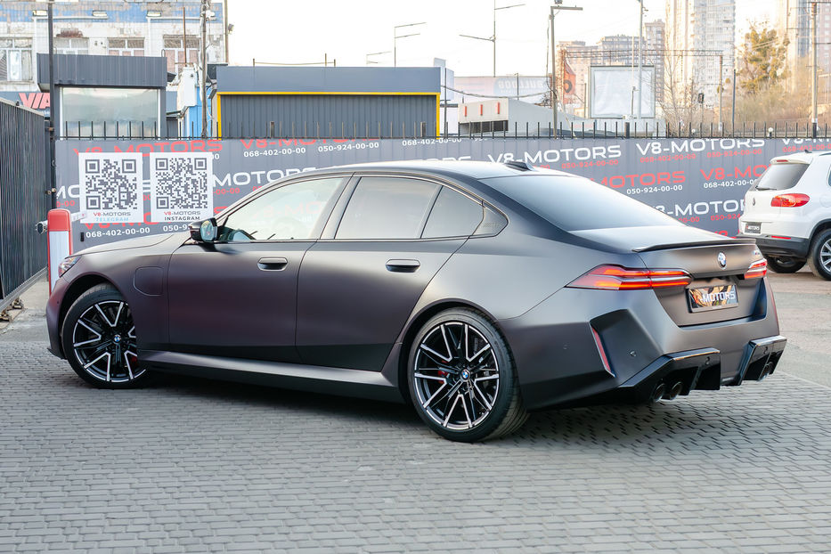 Продам BMW M5 Hybrid MXdrive 2024 года в Киеве