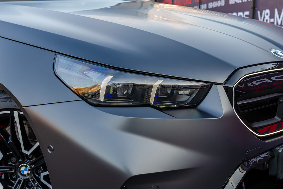 Продам BMW M5 Hybrid MXdrive 2024 года в Киеве