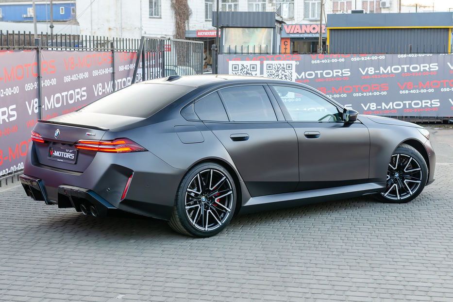 Продам BMW M5 Hybrid MXdrive 2024 года в Киеве
