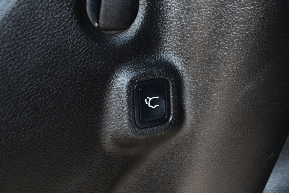 Продам Jeep Compass 2.0T 9AT (200 к.с.) 4x4 2023 года в Киеве