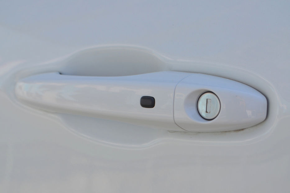 Продам Jeep Compass 2.0T 9AT (200 к.с.) 4x4 2023 года в Киеве