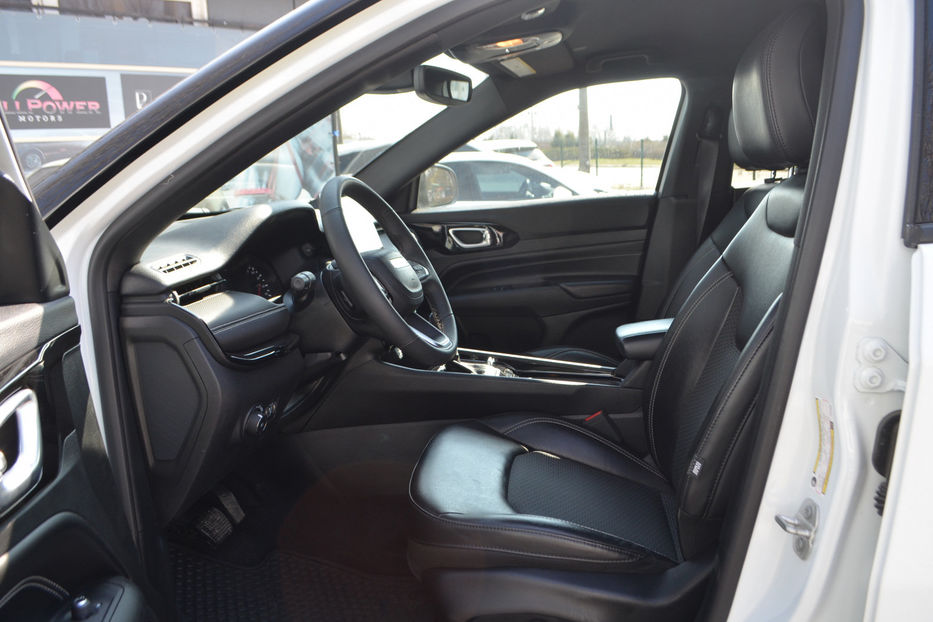 Продам Jeep Compass 2.0T 9AT (200 к.с.) 4x4 2023 года в Киеве