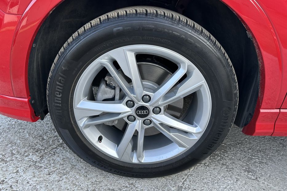 Продам Audi Q3 Quattro 45TFSI S-Line 2024 года в Киеве