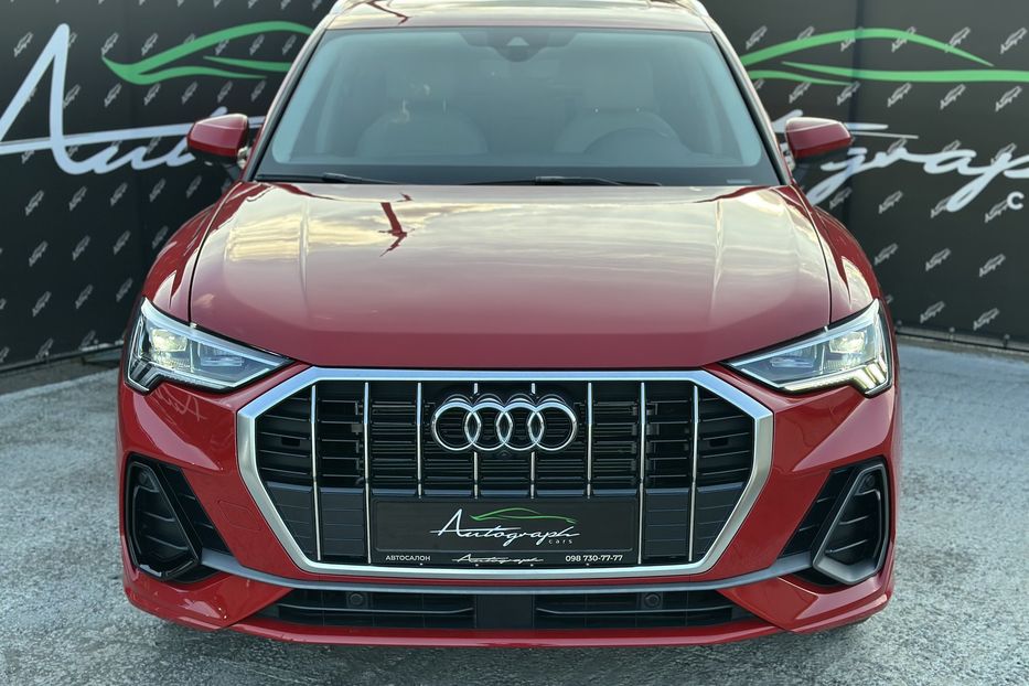 Продам Audi Q3 Quattro 45TFSI S-Line 2024 года в Киеве
