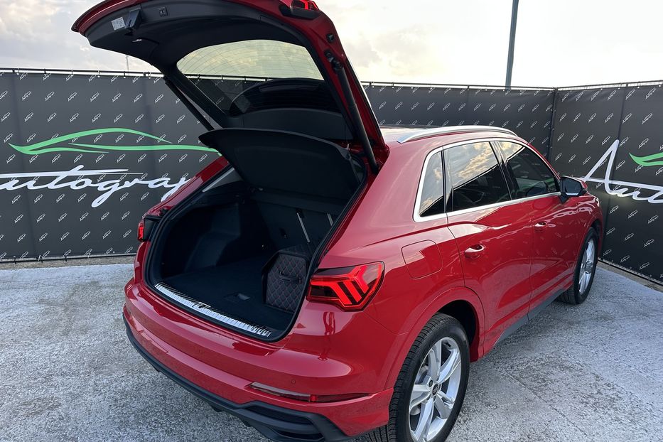 Продам Audi Q3 Quattro 45TFSI S-Line 2024 года в Киеве