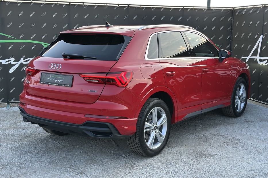 Продам Audi Q3 Quattro 45TFSI S-Line 2024 года в Киеве