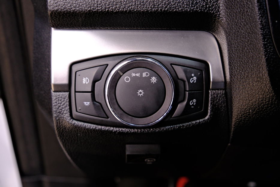 Продам Ford Explorer 2017 года в Одессе