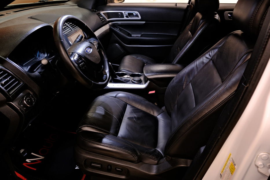 Продам Ford Explorer 2017 года в Одессе