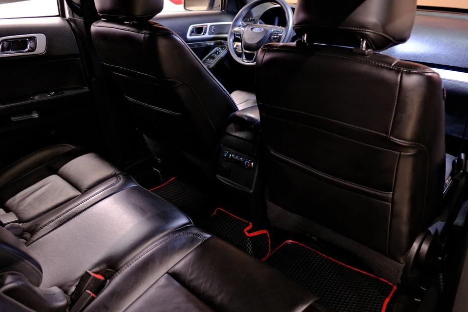 Продам Ford Explorer 2017 года в Одессе