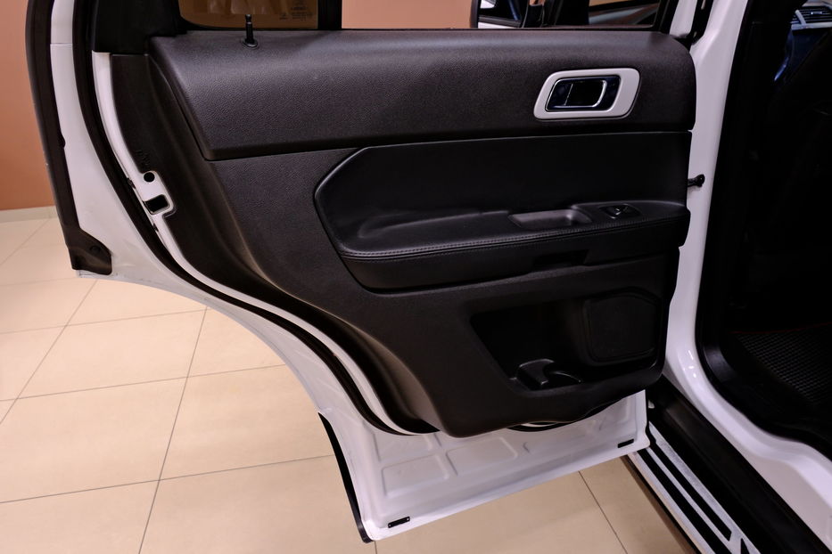 Продам Ford Explorer 2017 года в Одессе