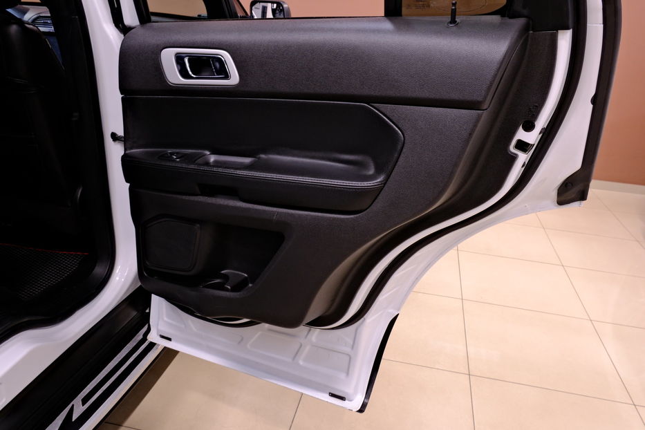 Продам Ford Explorer 2017 года в Одессе