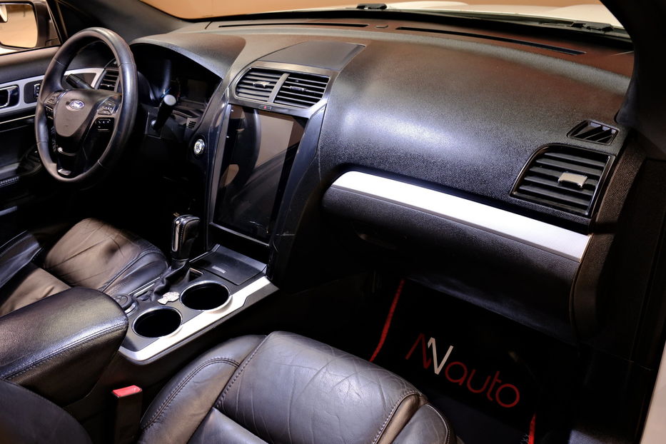 Продам Ford Explorer 2017 года в Одессе