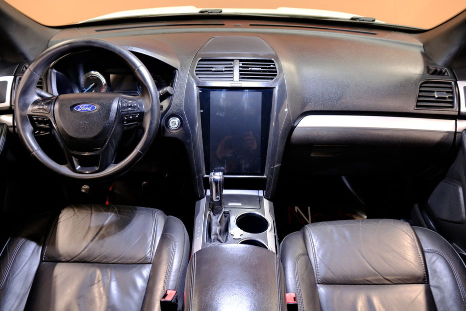 Продам Ford Explorer 2017 года в Одессе