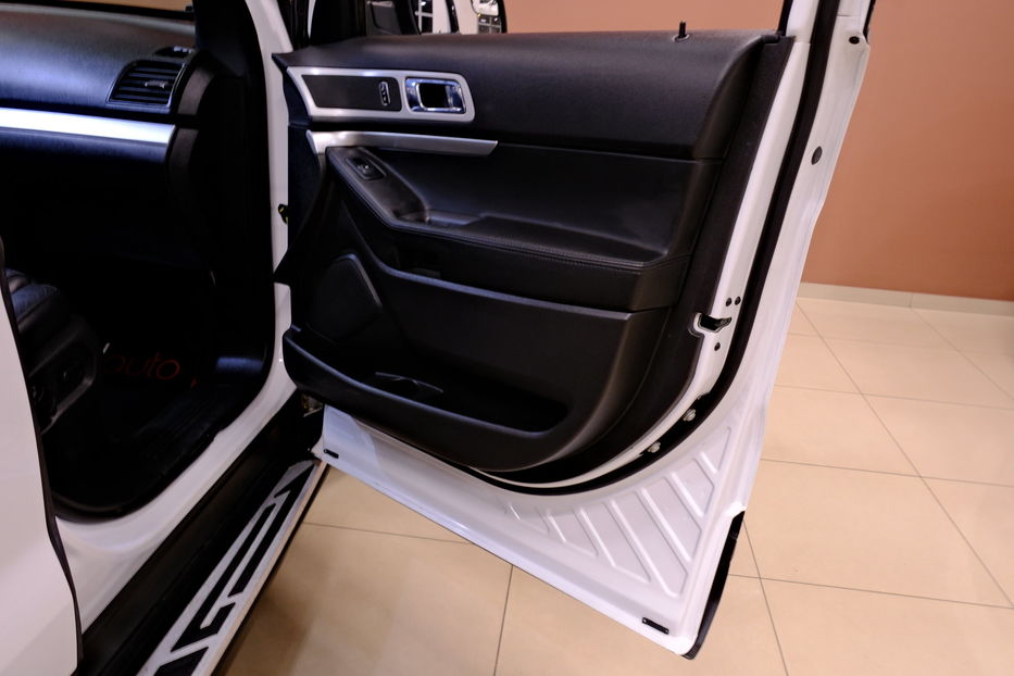 Продам Ford Explorer 2017 года в Одессе