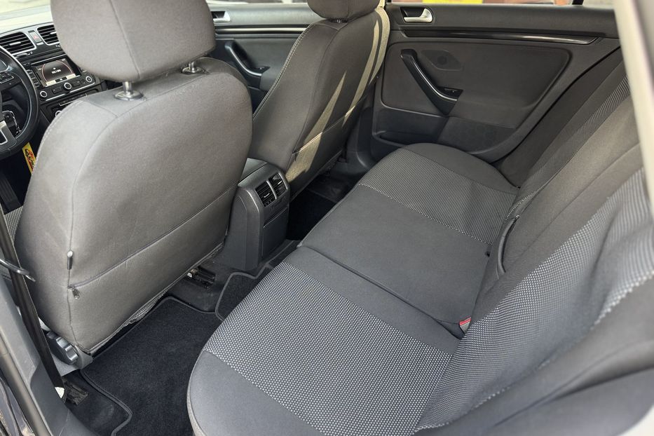 Продам Volkswagen Golf  VI (COMIS) 2013 года в г. Умань, Черкасская область