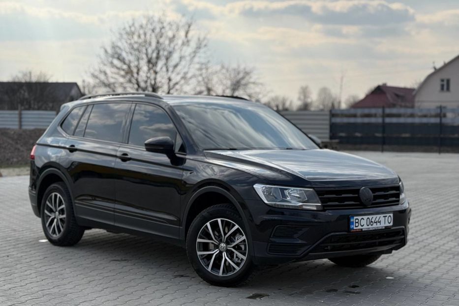 Продам Volkswagen Tiguan Allspace 2018 года в Львове