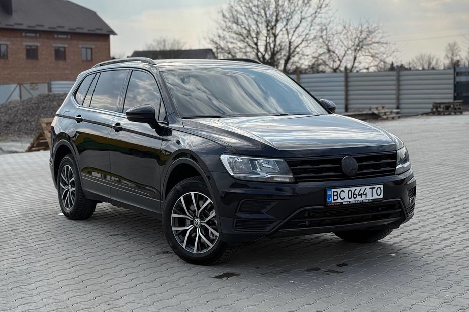 Продам Volkswagen Tiguan Allspace 2018 года в Львове