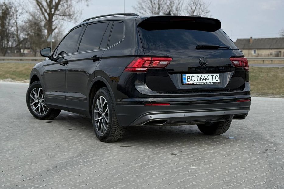 Продам Volkswagen Tiguan Allspace 2018 года в Львове