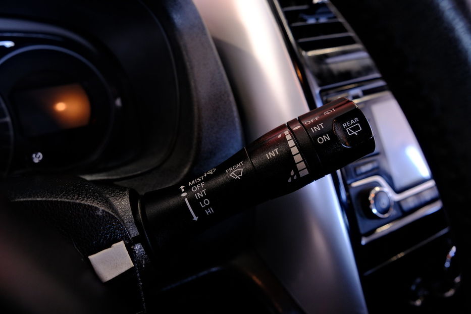 Продам Nissan Versa Note SR 2017 года в Одессе