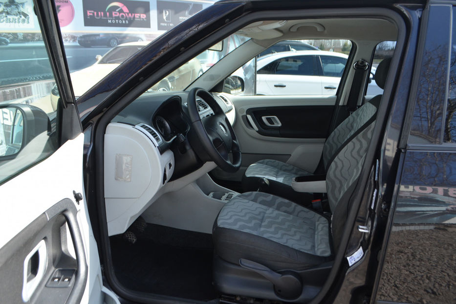 Продам Skoda Fabia 1.4 MT (86 к.с.) 2008 года в Киеве