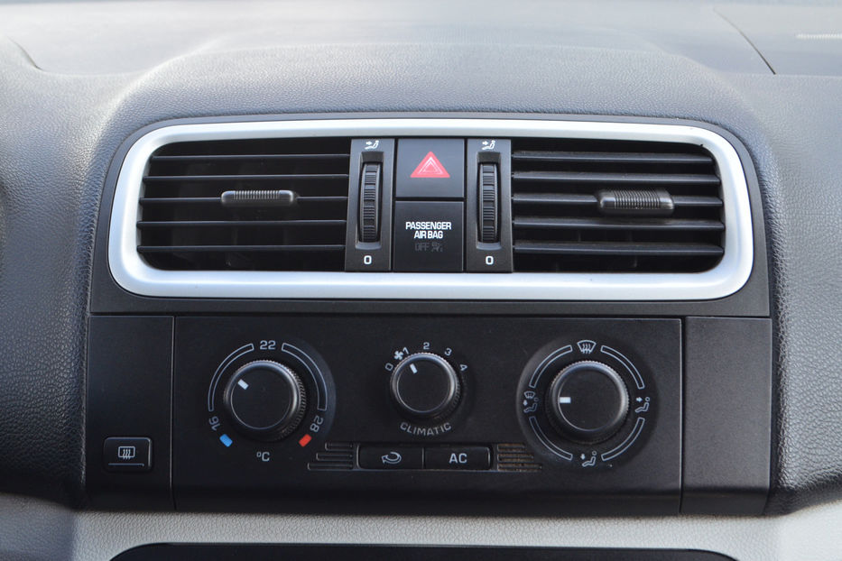 Продам Skoda Fabia 1.4 MT (86 к.с.) 2008 года в Киеве