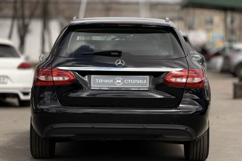 Продам Mercedes-Benz C-Class 200d MT (136 к.с.) 2015 года в Киеве