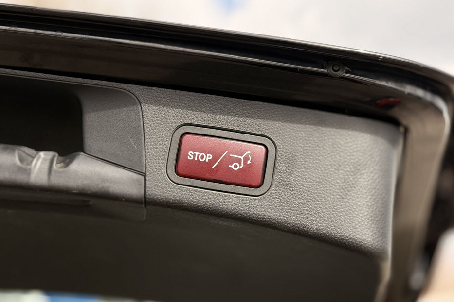 Продам Mercedes-Benz C-Class 200d MT (136 к.с.) 2015 года в Киеве