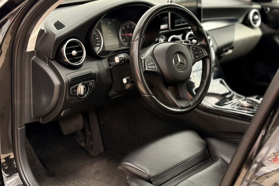Продам Mercedes-Benz C-Class 200d MT (136 к.с.) 2015 года в Киеве