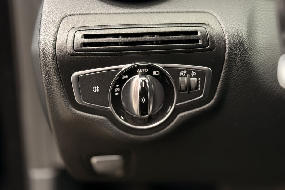 Продам Mercedes-Benz C-Class 200d MT (136 к.с.) 2015 года в Киеве