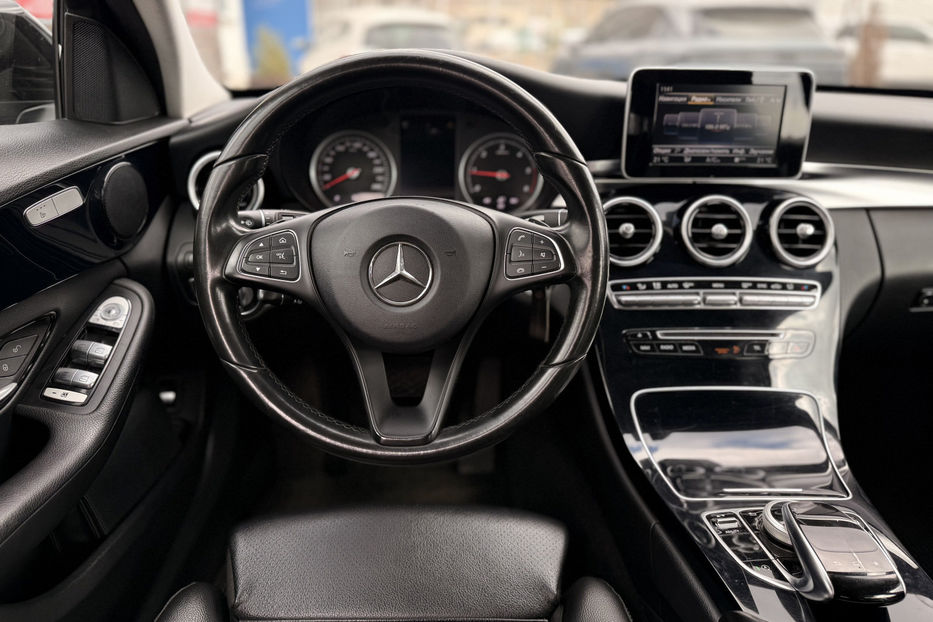 Продам Mercedes-Benz C-Class 200d MT (136 к.с.) 2015 года в Киеве