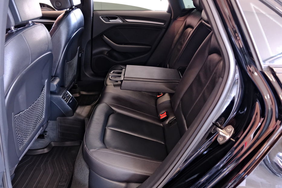 Продам Audi A3 2016 года в Одессе