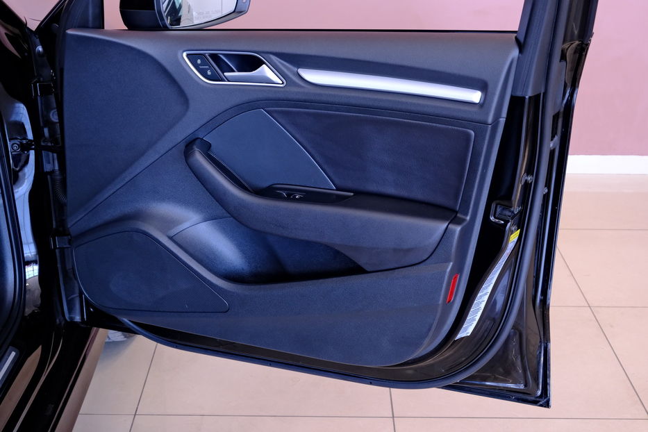 Продам Audi A3 2016 года в Одессе