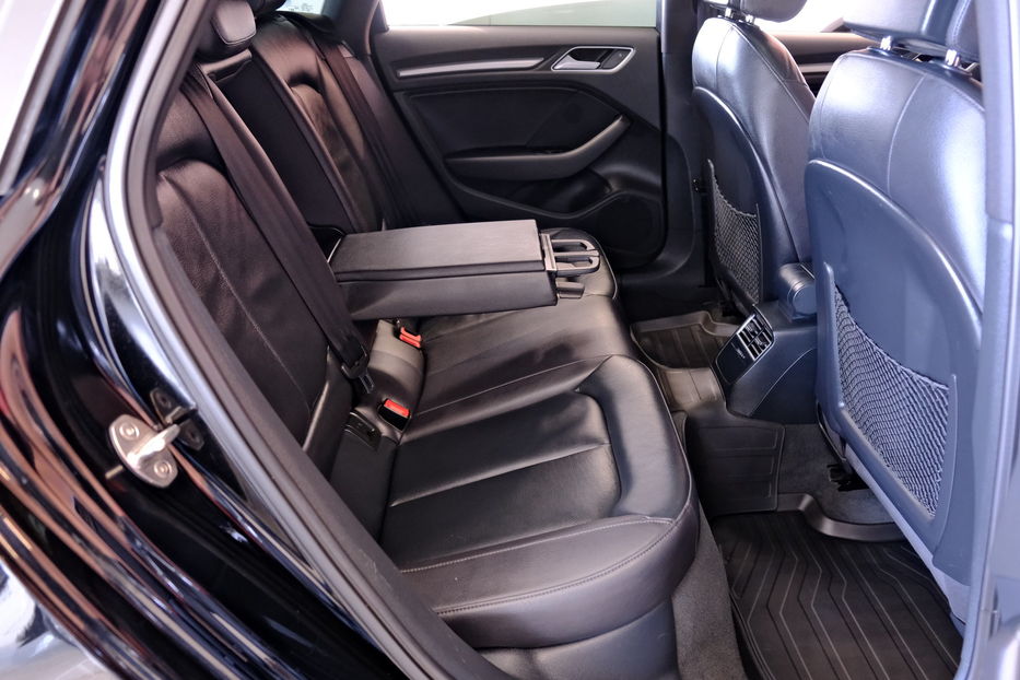 Продам Audi A3 2016 года в Одессе