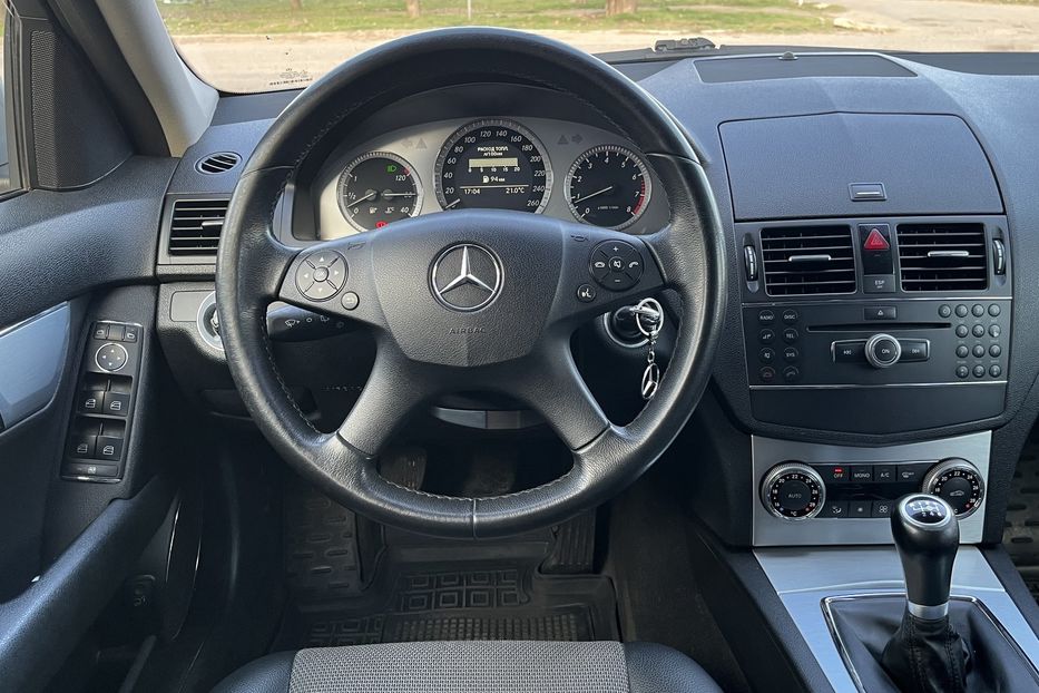 Продам Mercedes-Benz C-Class С180 Kompressor 2009 года в Николаеве